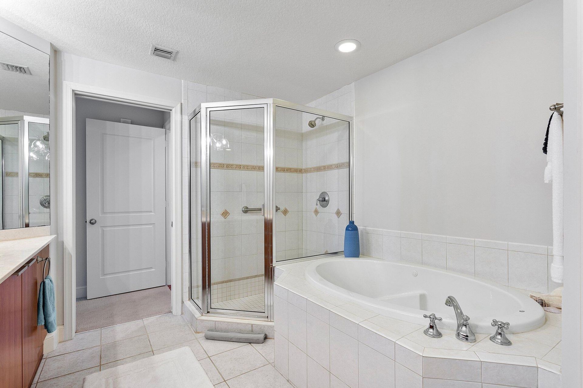 309 E Ocean Avenue, Unit 205, Lantana, FL 33462 Photo