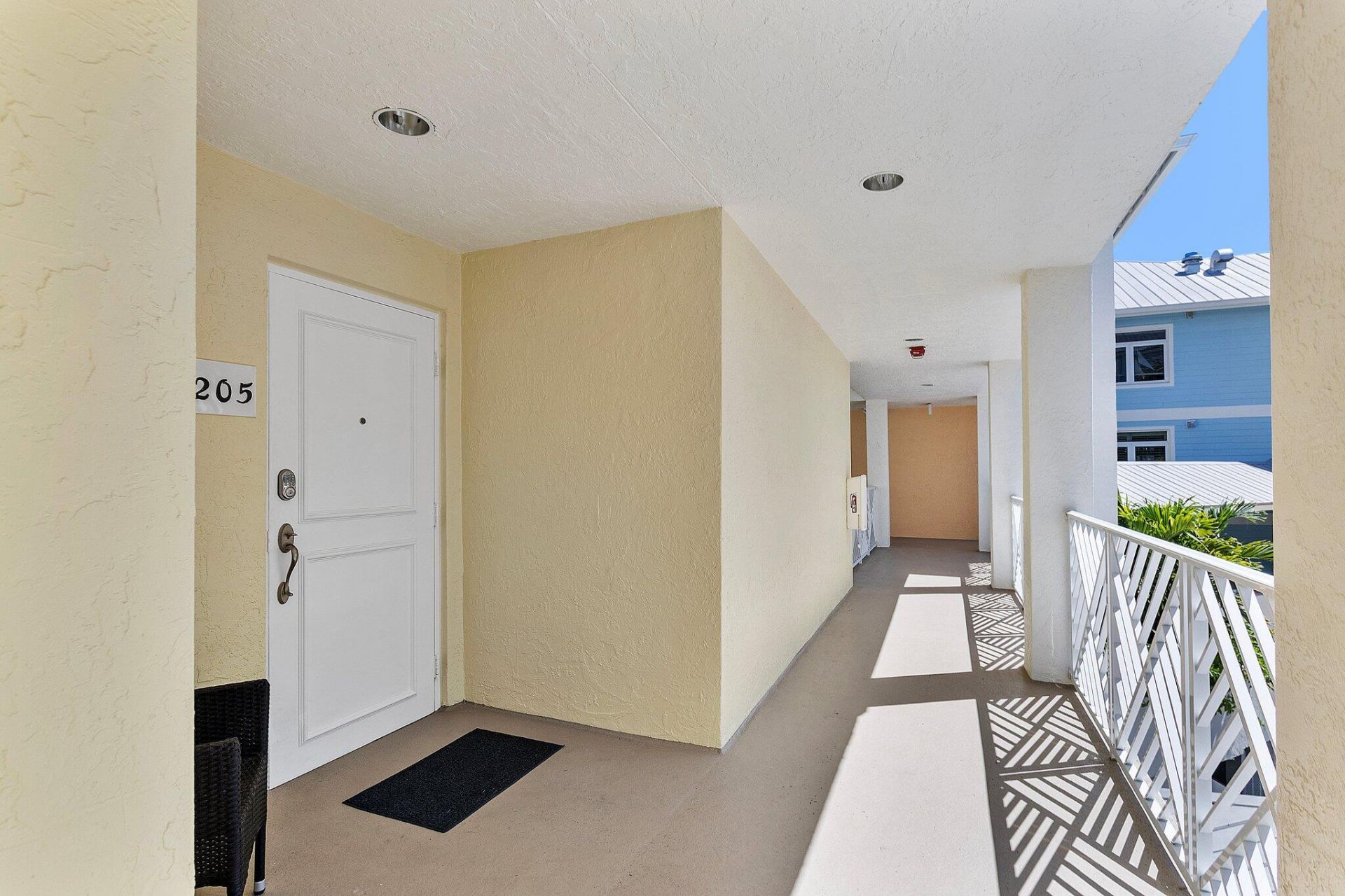 309 E Ocean Avenue, Unit 205, Lantana, FL 33462 Photo