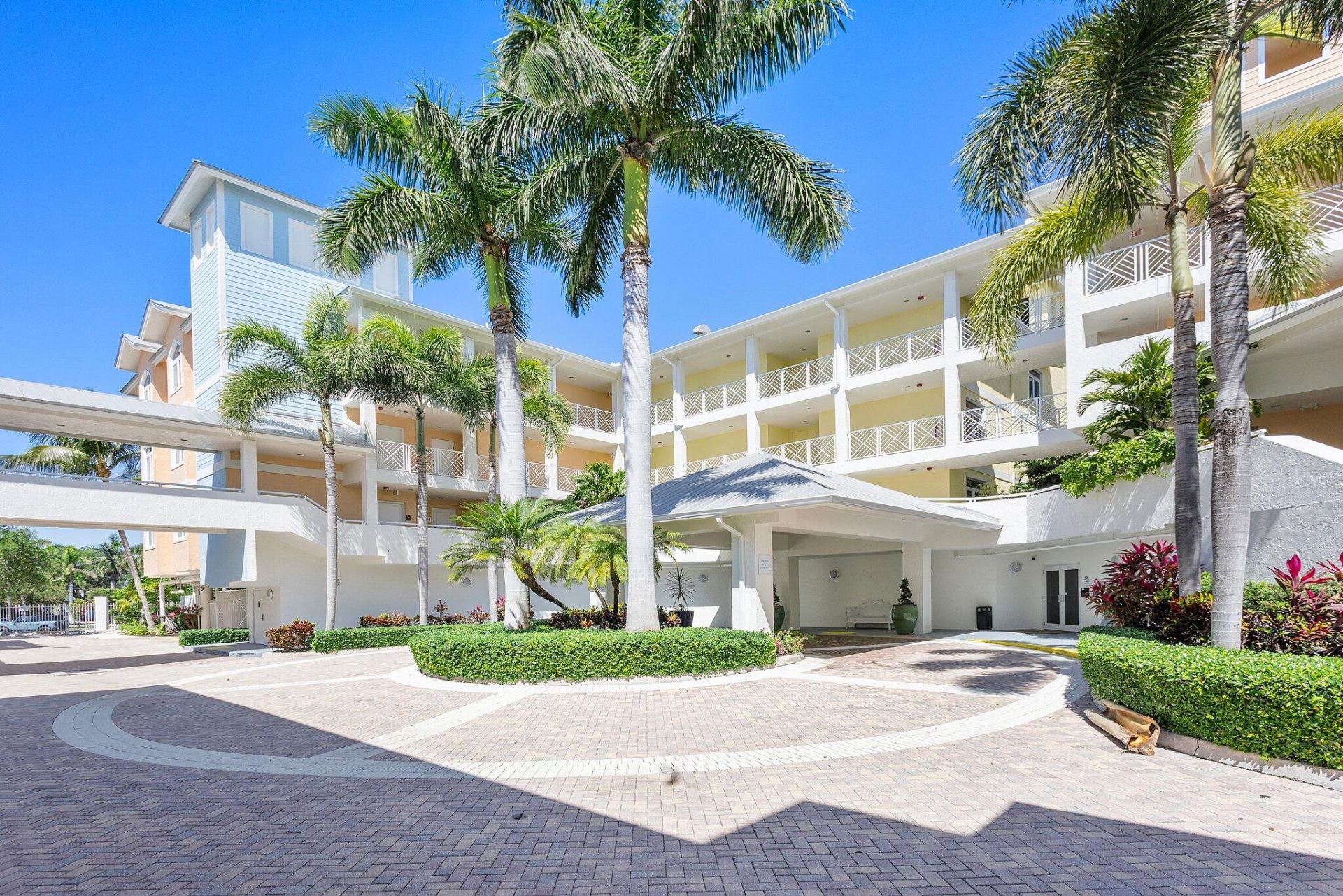 309 E Ocean Avenue, Unit 205, Lantana, FL 33462 Photo