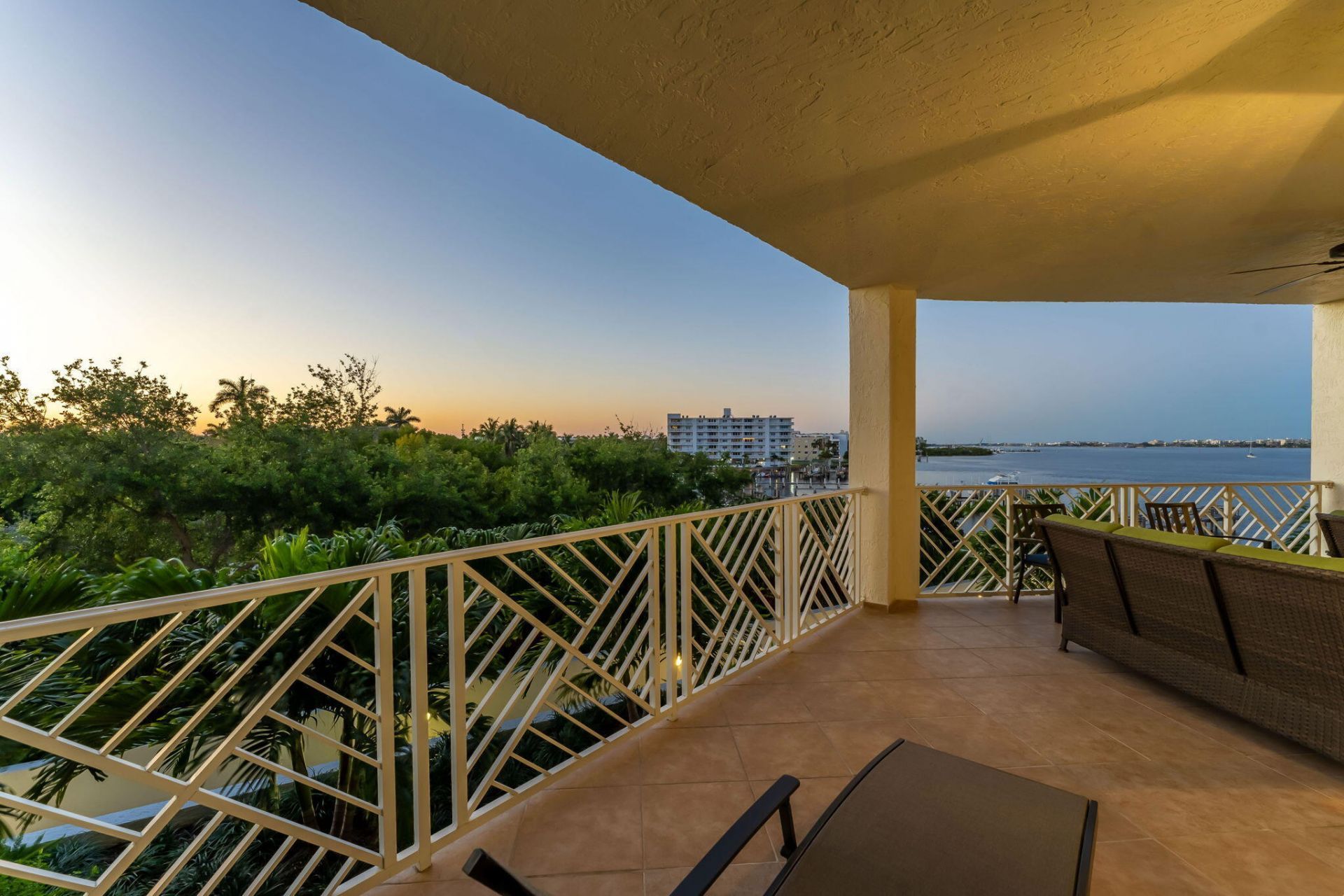 309 E Ocean Avenue, Unit 205, Lantana, FL 33462 Photo