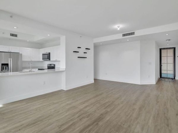 4100 SW 64th Avenue, Unit 315, Davie, FL 33314