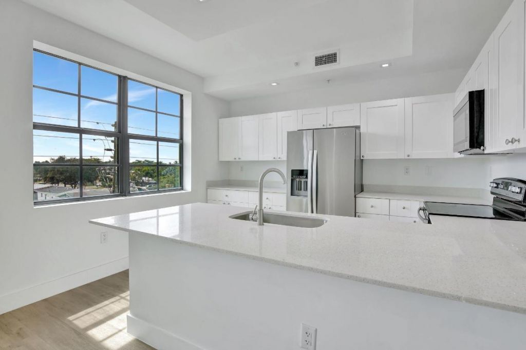 4100 SW 64th Avenue, Unit 315, Davie, FL 33314 Photo