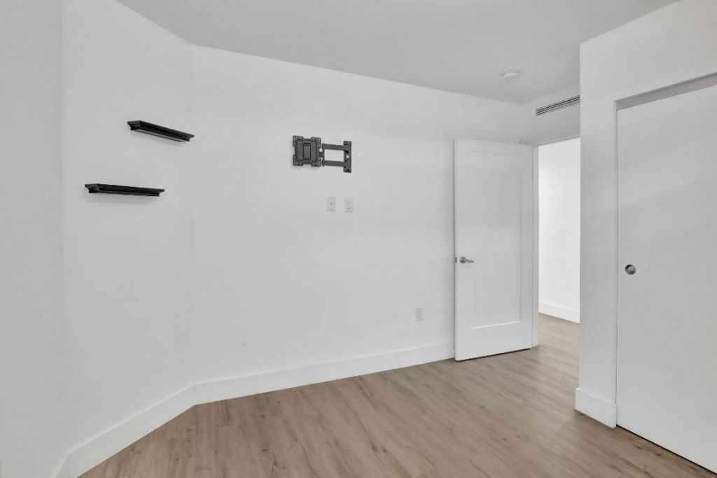 4100 SW 64th Avenue, Unit 315, Davie, FL 33314 Photo