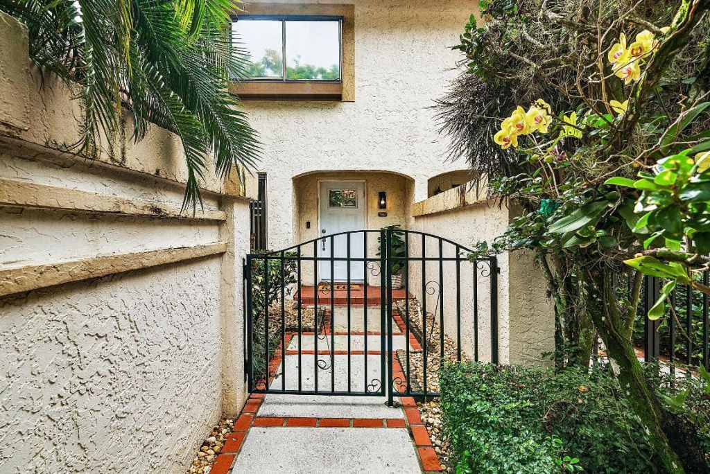 7933 La Mirada Drive, Boca Raton, FL 33433 Photo