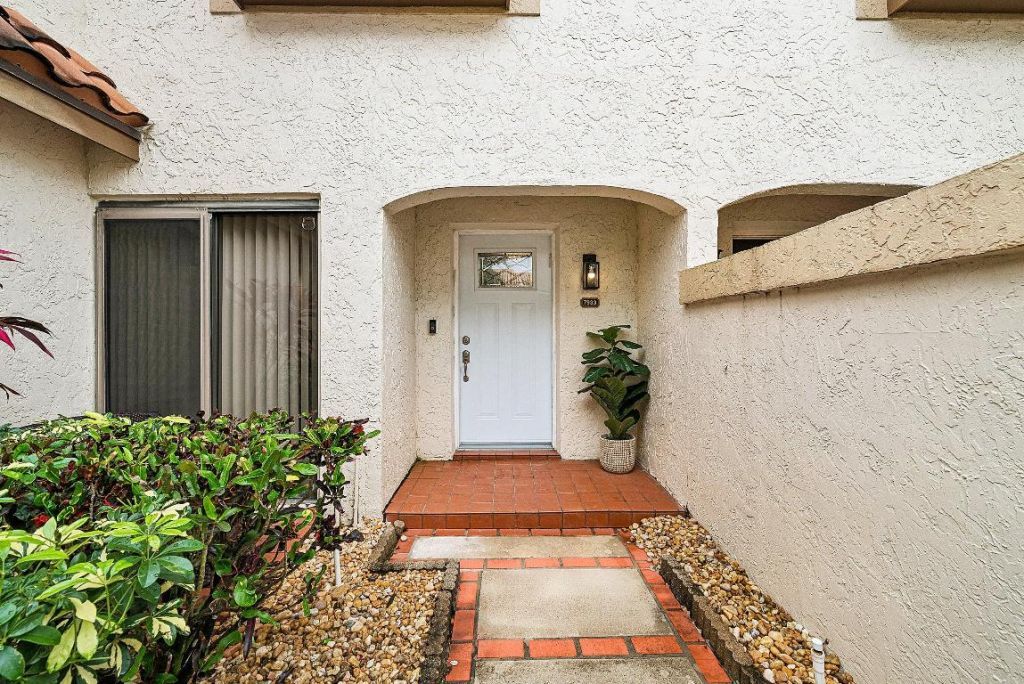 7933 La Mirada Drive, Boca Raton, FL 33433 Photo