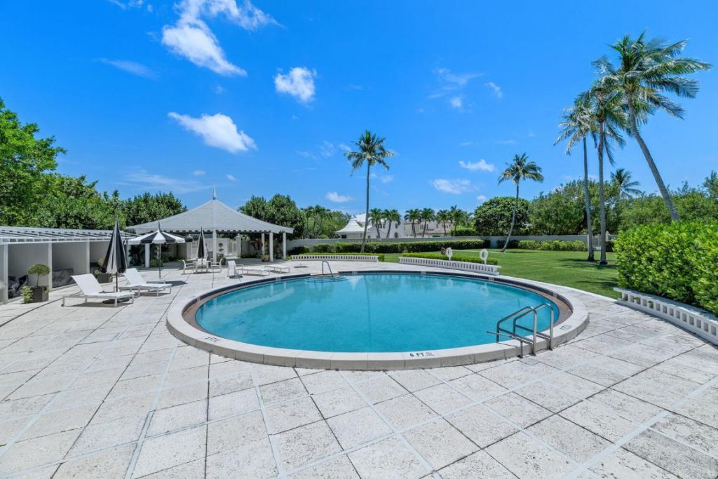 2170 Ibis Isle Road, Unit 8, Palm Beach, FL 33480 Photo