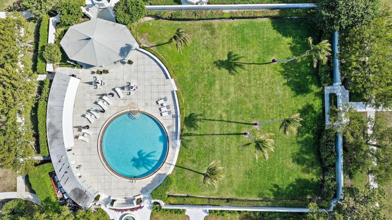 2170 Ibis Isle Road, Unit 8, Palm Beach, FL 33480 Photo