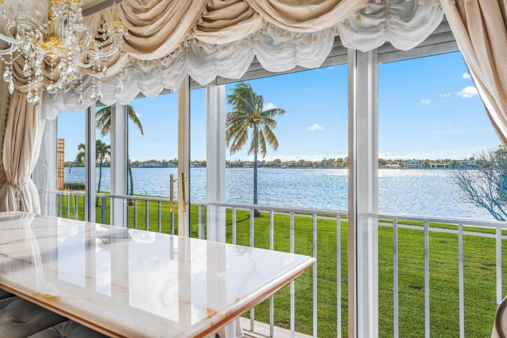 2170 Ibis Isle Road, Unit 8, Palm Beach, FL 33480 Photo