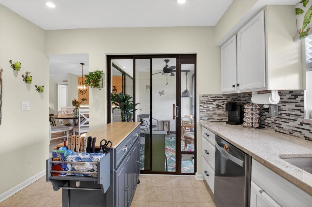 9825 Tabebuia Tree Drive, Unit A, Boynton Beach, FL 33436 Photo