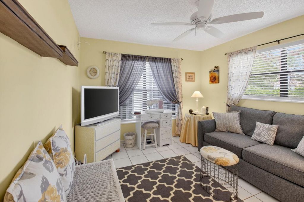 9825 Tabebuia Tree Drive, Unit A, Boynton Beach, FL 33436 Photo