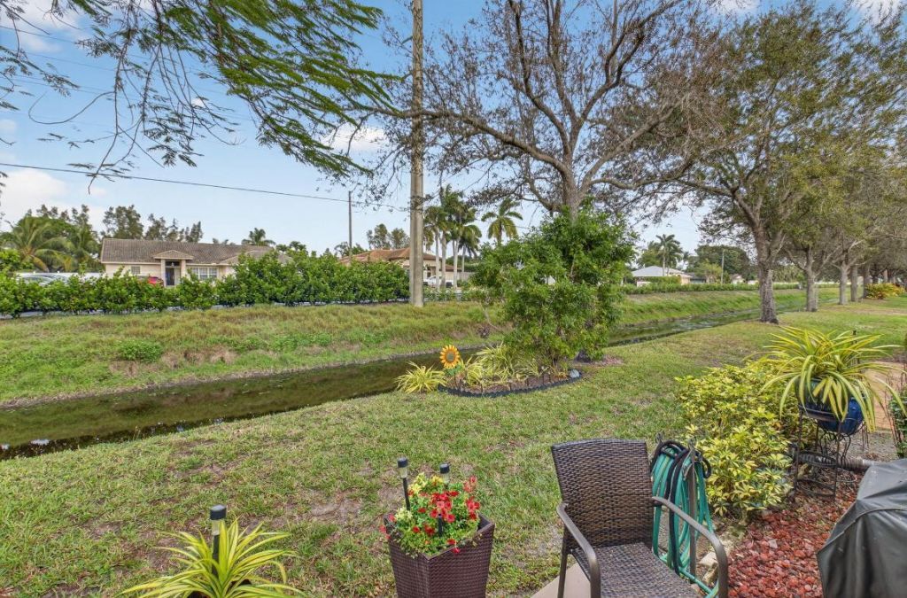 9825 Tabebuia Tree Drive, Unit A, Boynton Beach, FL 33436 Photo