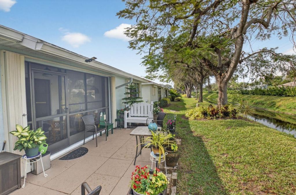 9825 Tabebuia Tree Drive, Unit A, Boynton Beach, FL 33436 Photo