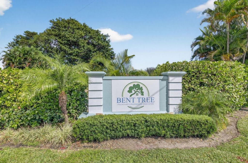 9825 Tabebuia Tree Drive, Unit A, Boynton Beach, FL 33436 Photo