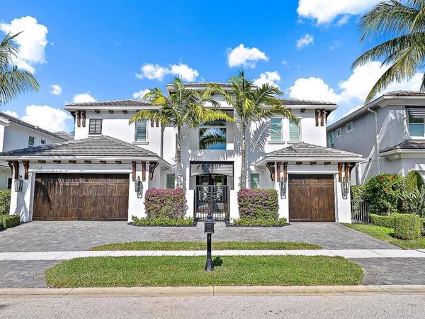 1603 E Hemingway Drive, Juno Beach, FL 33408