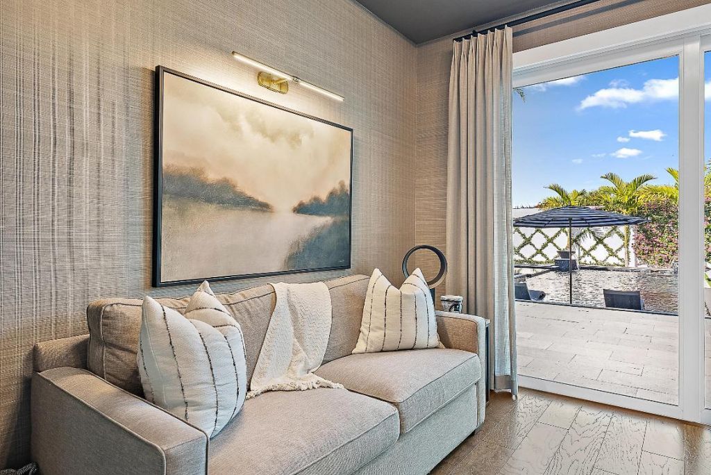 1603 E Hemingway Drive, Juno Beach, FL 33408 Photo