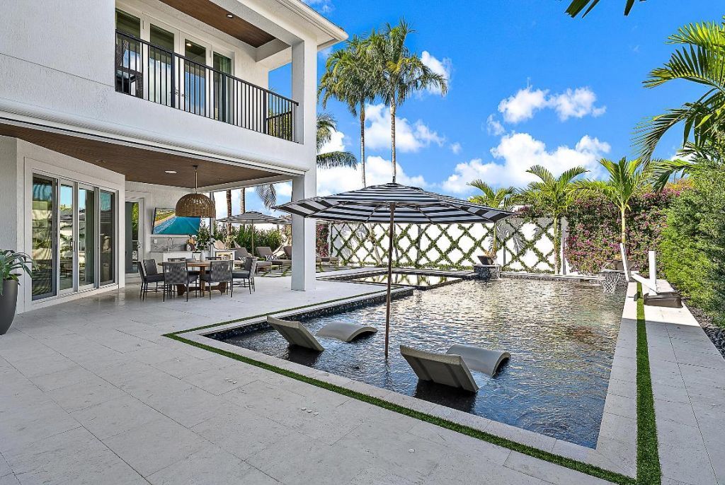 1603 E Hemingway Drive, Juno Beach, FL 33408 Photo