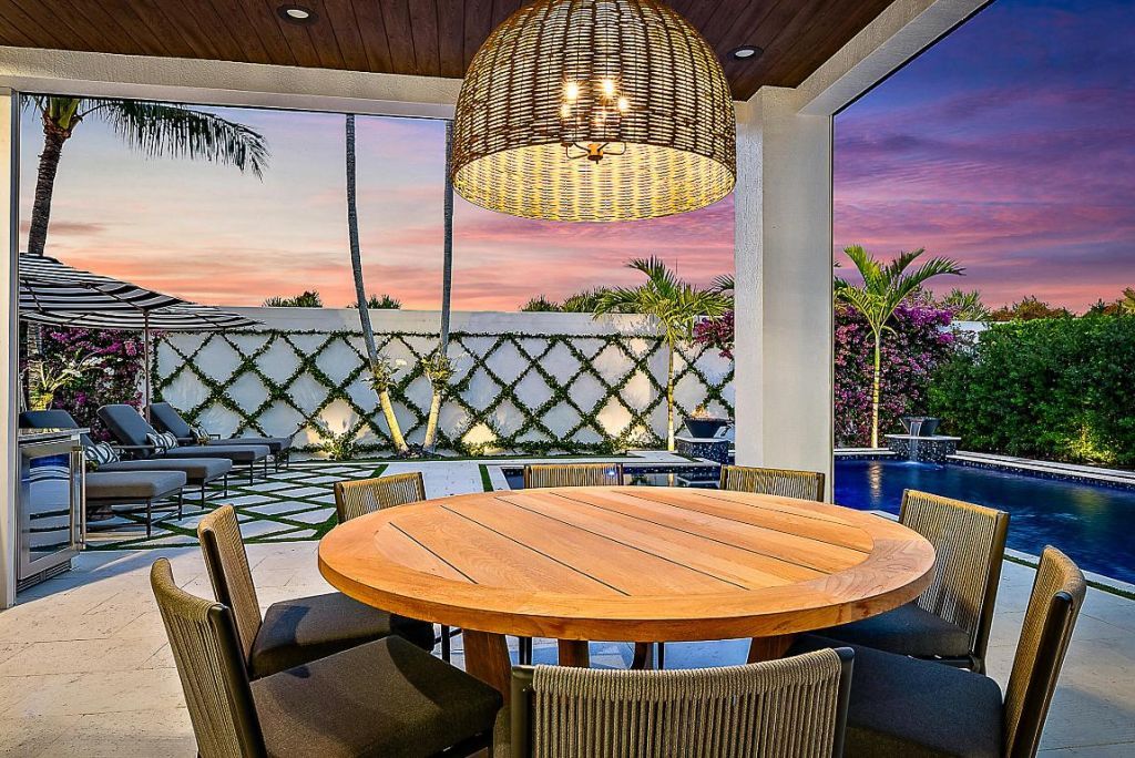 1603 E Hemingway Drive, Juno Beach, FL 33408 Photo