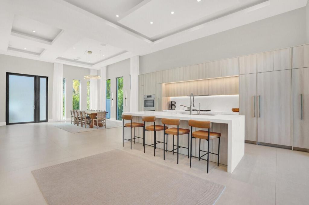 828 NW 2nd Avenue, Boca Raton, FL 33432 Photo