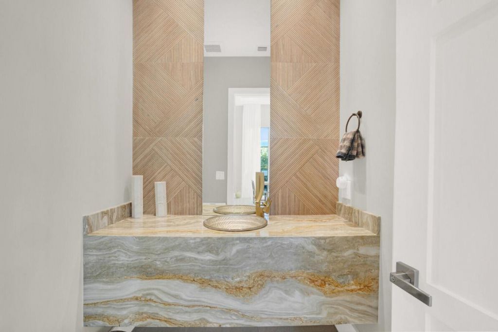 828 NW 2nd Avenue, Boca Raton, FL 33432 Photo