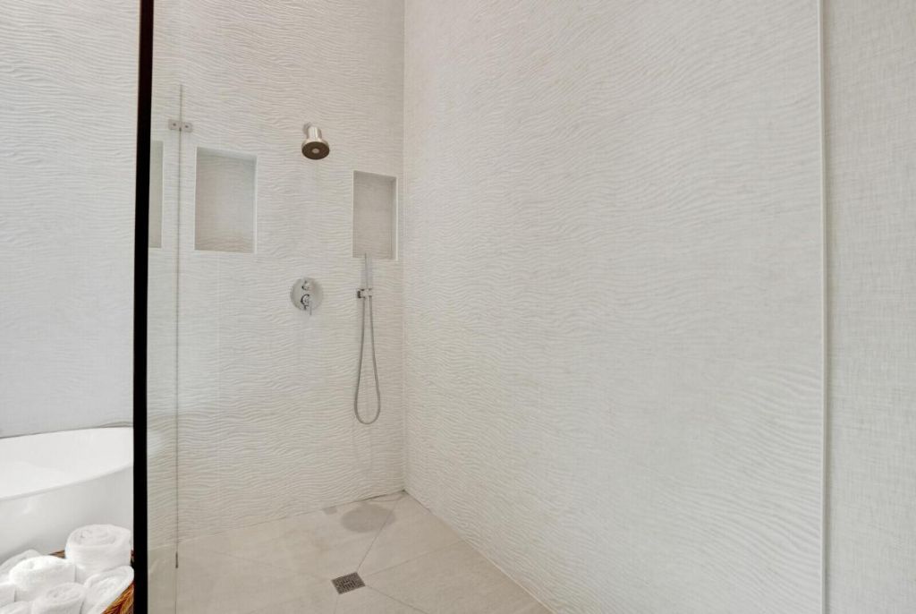 828 NW 2nd Avenue, Boca Raton, FL 33432 Photo