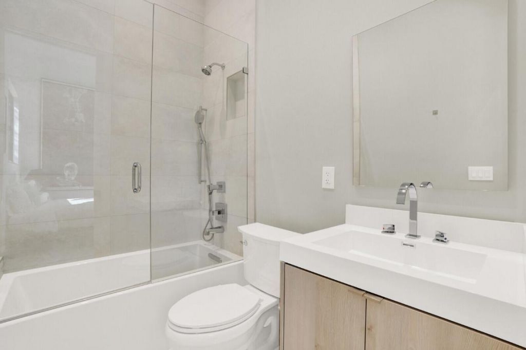 828 NW 2nd Avenue, Boca Raton, FL 33432 Photo