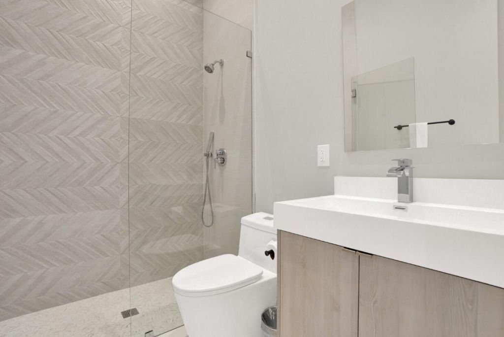 828 NW 2nd Avenue, Boca Raton, FL 33432 Photo