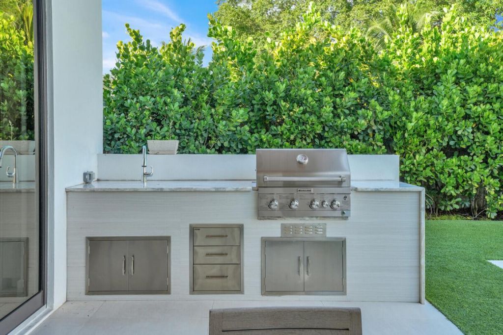 828 NW 2nd Avenue, Boca Raton, FL 33432 Photo