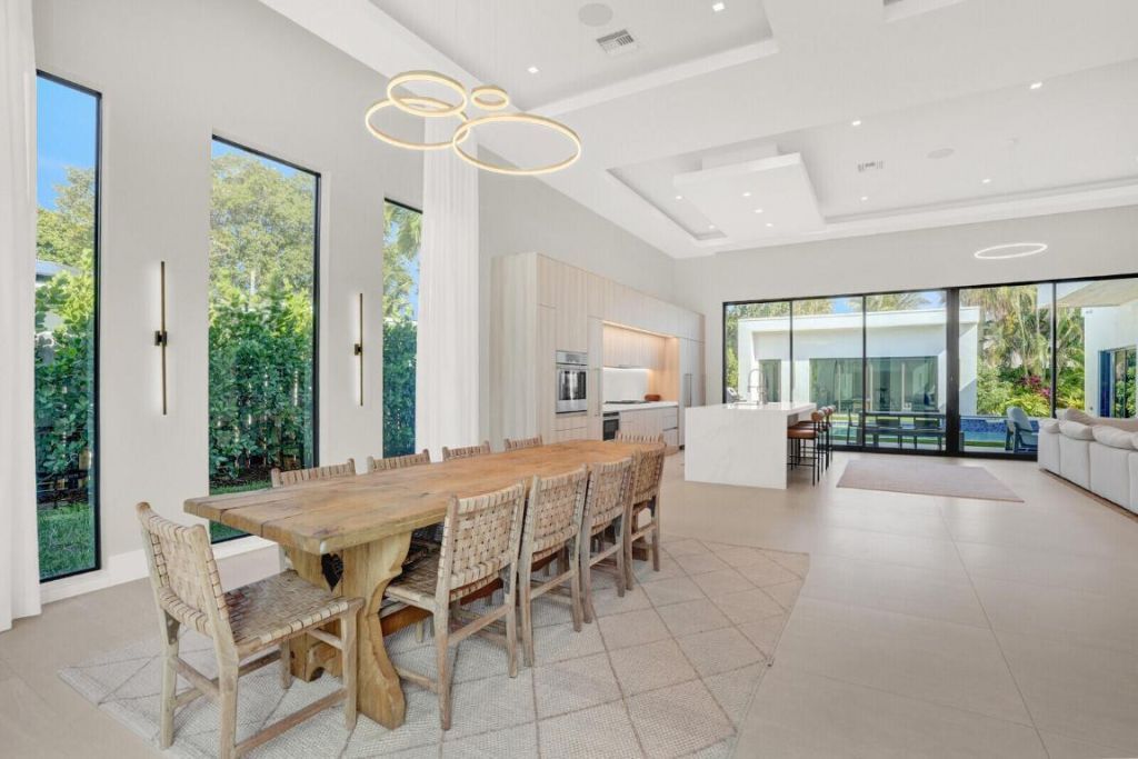 828 NW 2nd Avenue, Boca Raton, FL 33432 Photo