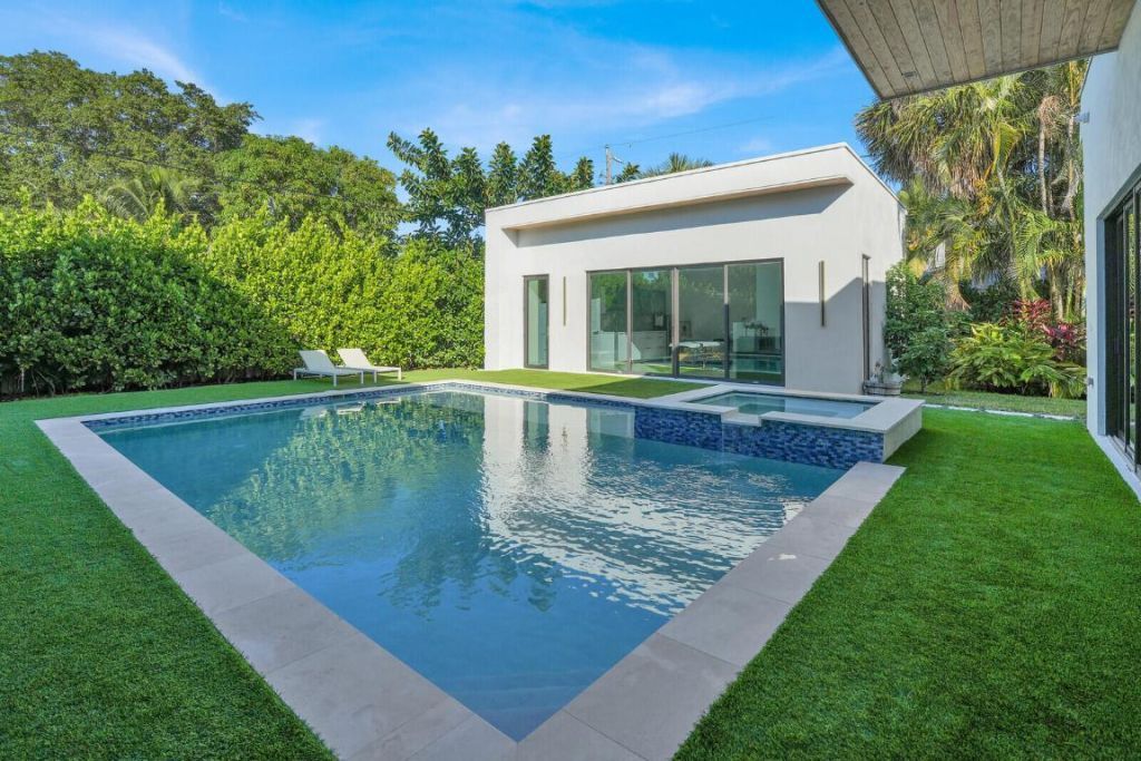 828 NW 2nd Avenue, Boca Raton, FL 33432 Photo