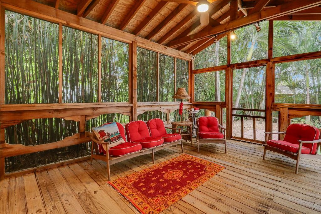 528 Avenida Hermosa, West Palm Beach, FL 33405 Photo