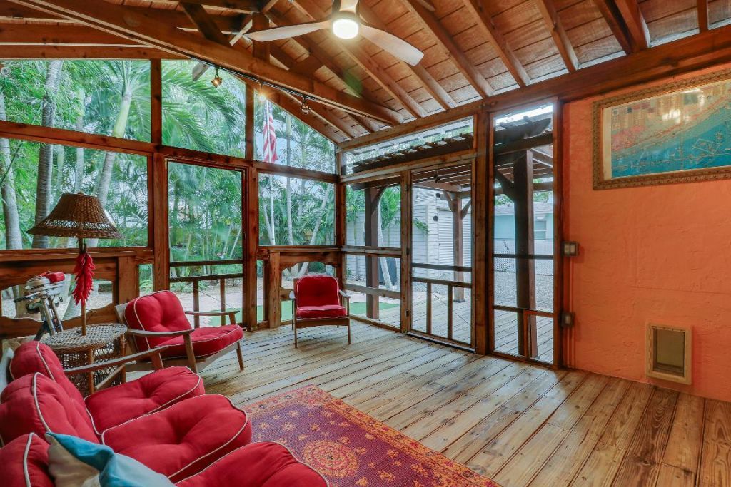 528 Avenida Hermosa, West Palm Beach, FL 33405 Photo