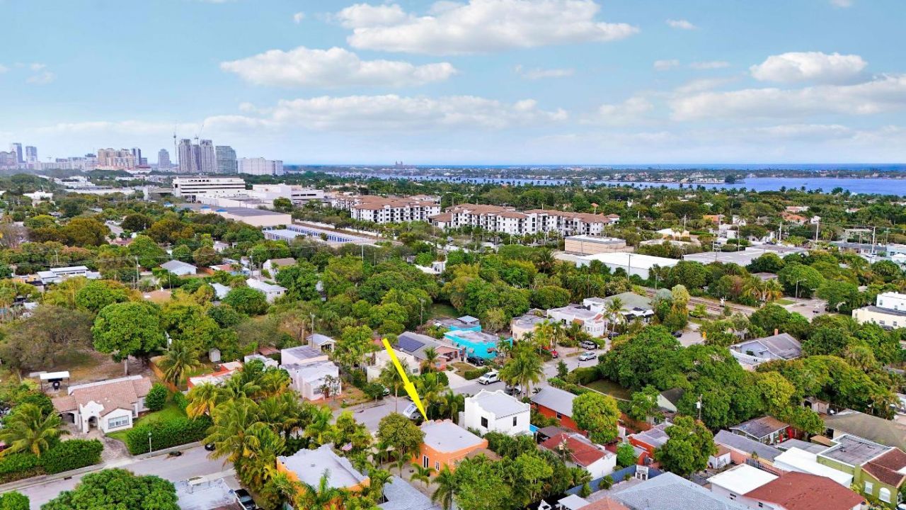 528 Avenida Hermosa, West Palm Beach, FL 33405 Photo