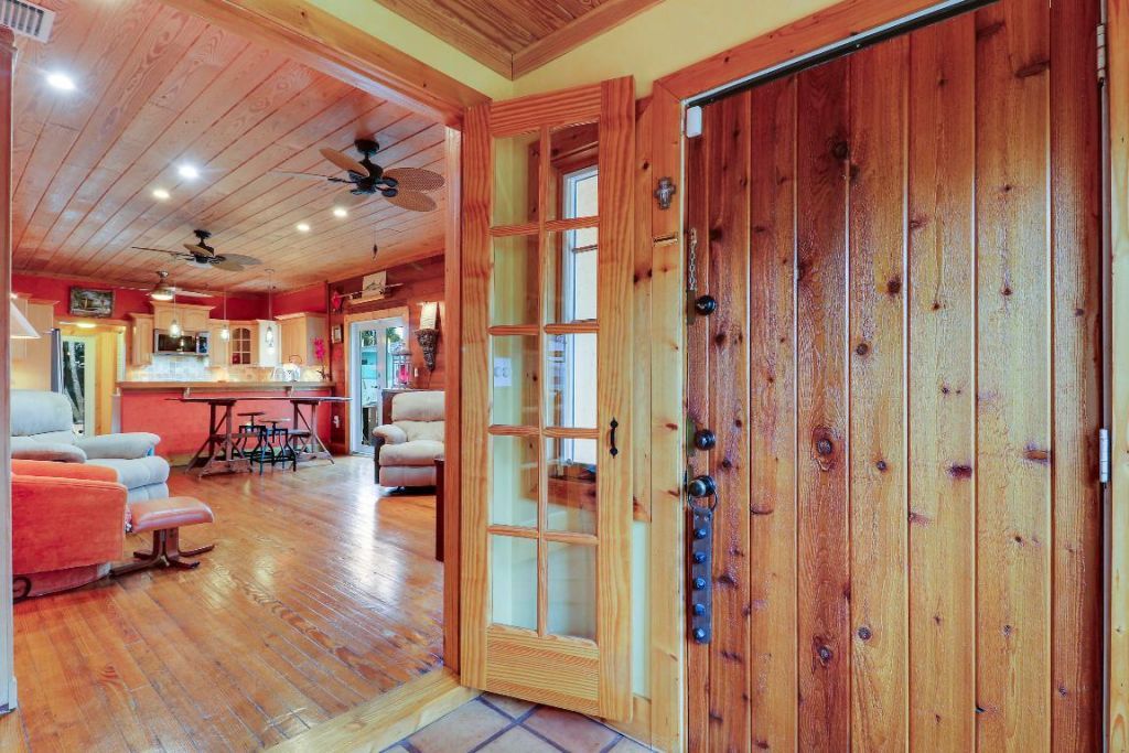 528 Avenida Hermosa, West Palm Beach, FL 33405 Photo