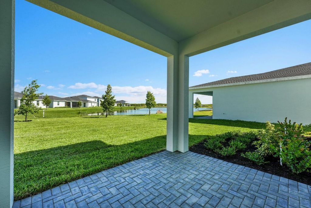 3492 Cedar Grove Drive, Fort Pierce, FL 34946 Photo