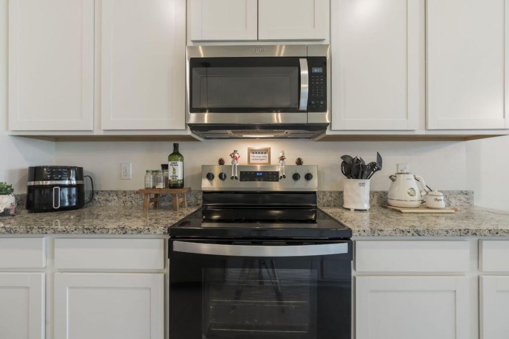 9731 SW Triton Way, Port Saint Lucie, FL 34987 Photo