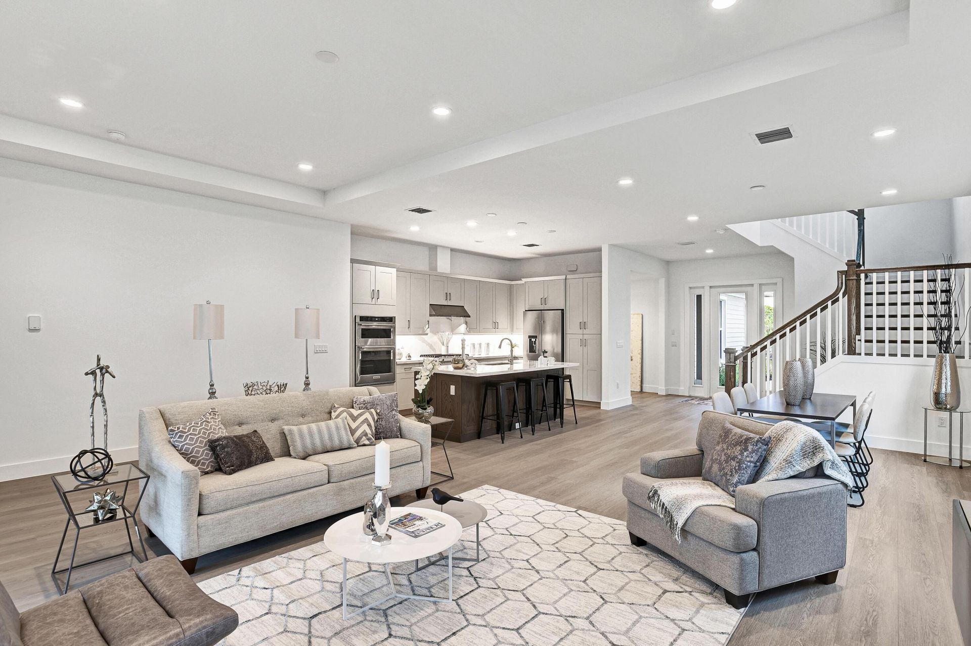 203 SE Calmo Circle, Port Saint Lucie, FL 34984 Photo