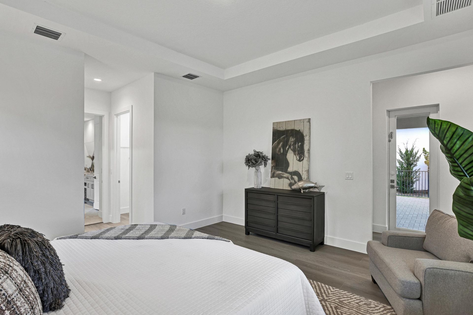 203 SE Calmo Circle, Port Saint Lucie, FL 34984 Photo