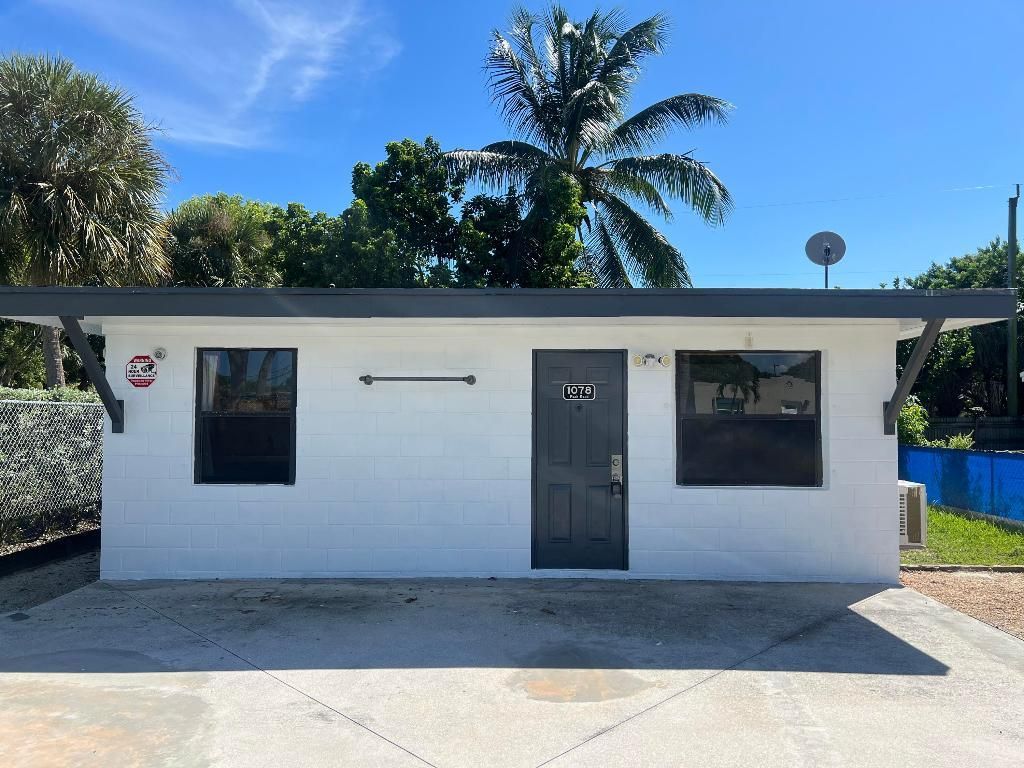 1078 Peak Road, Lake Worth, FL 33462 Main Photo