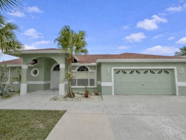 1168 Hatteras Circle, Greenacres, FL 33413