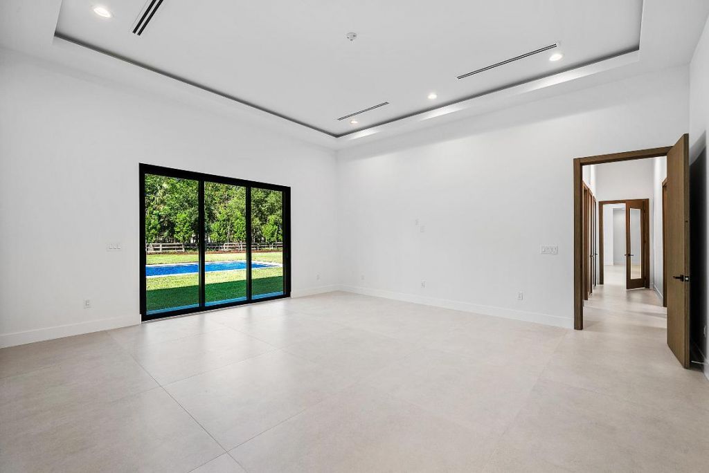 14817 Paddock Drive, Wellington, FL 33414 Photo