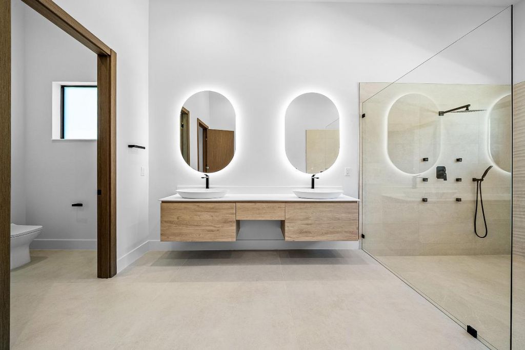 14817 Paddock Drive, Wellington, FL 33414 Photo