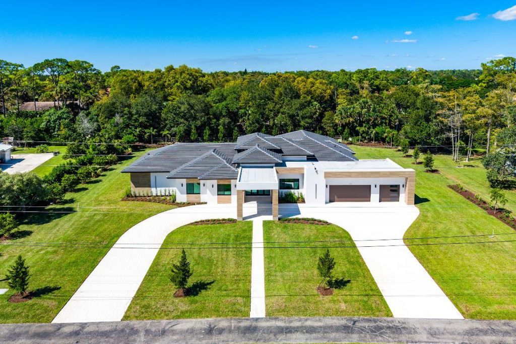 14817 Paddock Drive, Wellington, FL 33414 Photo