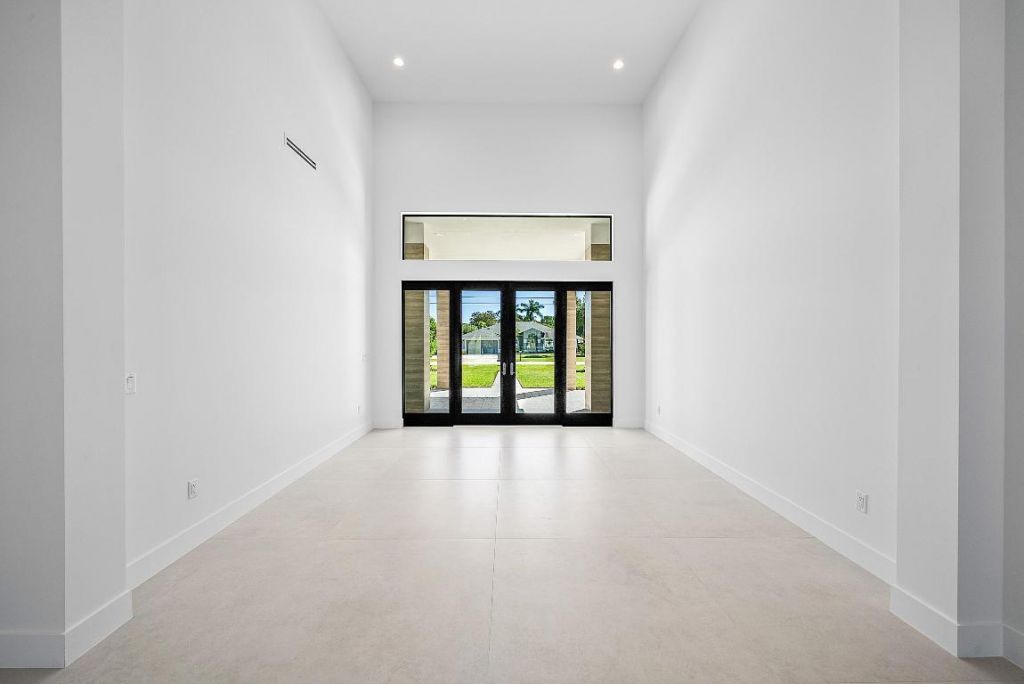 14817 Paddock Drive, Wellington, FL 33414 Photo