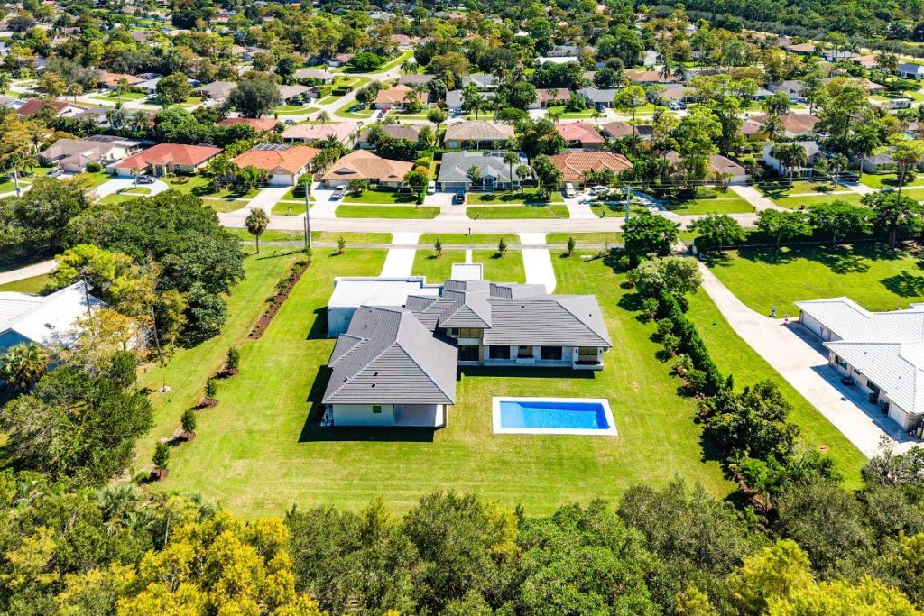 14817 Paddock Drive, Wellington, FL 33414 Photo