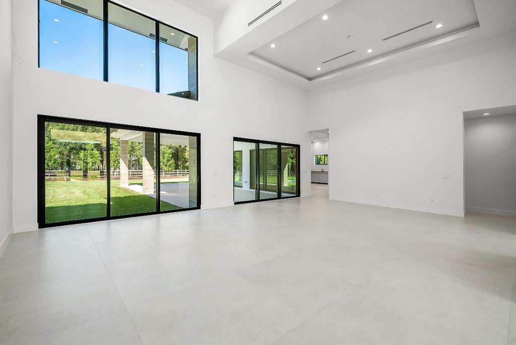 14817 Paddock Drive, Wellington, FL 33414 Photo