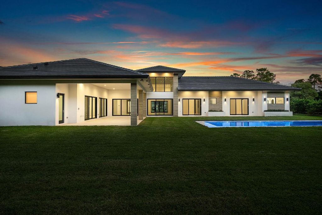 14817 Paddock Drive, Wellington, FL 33414 Photo