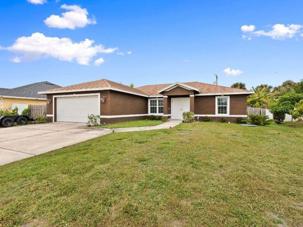 2356 SW Savona Boulevard, Port Saint Lucie, FL 34953