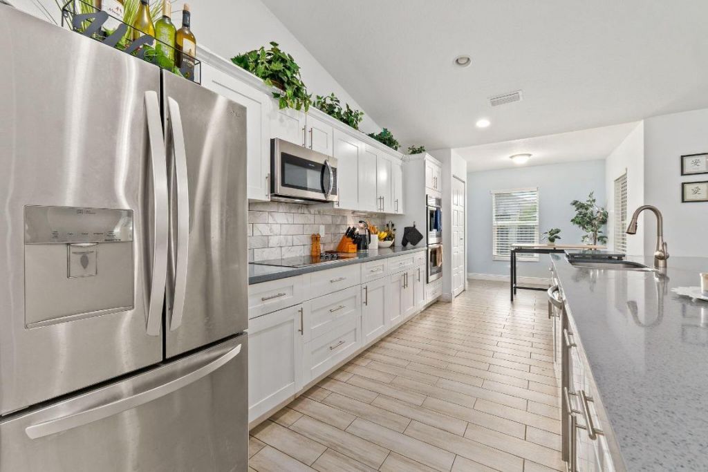 2356 SW Savona Boulevard, Port Saint Lucie, FL 34953 Photo