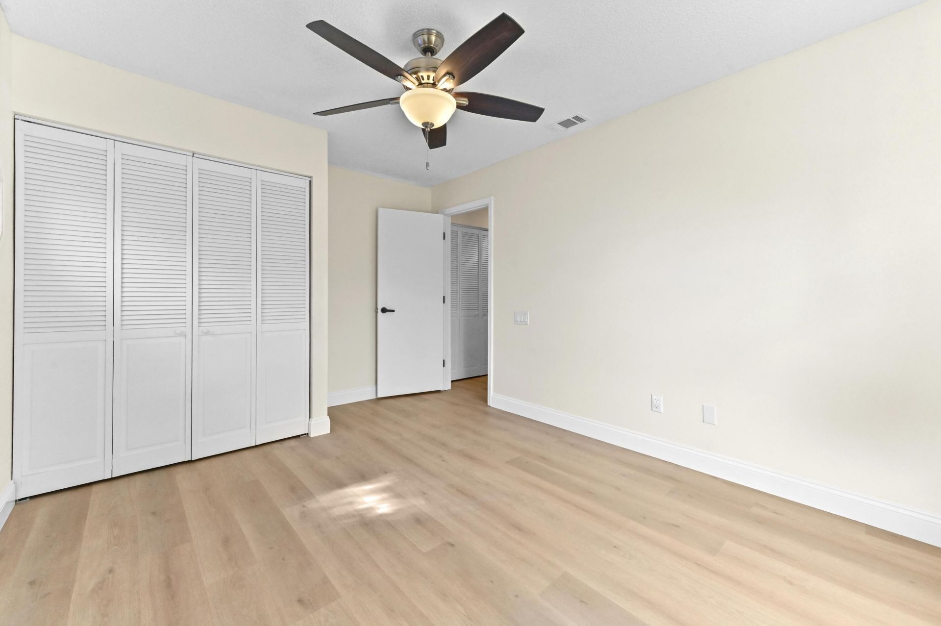 571 SE Anchor Lane, Port Saint Lucie, FL 34983 Photo