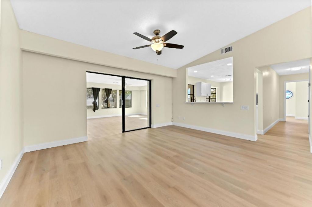 571 SE Anchor Lane, Port Saint Lucie, FL 34983 Photo